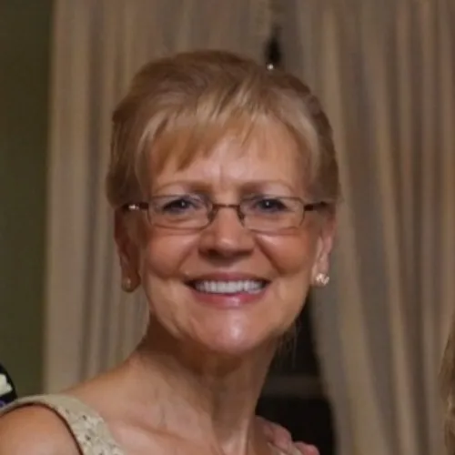 Cindy Hoesly